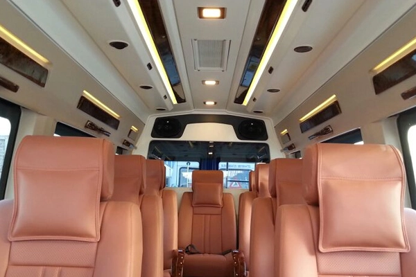 16 Seater Maharaja Tempo Traveller on Rent